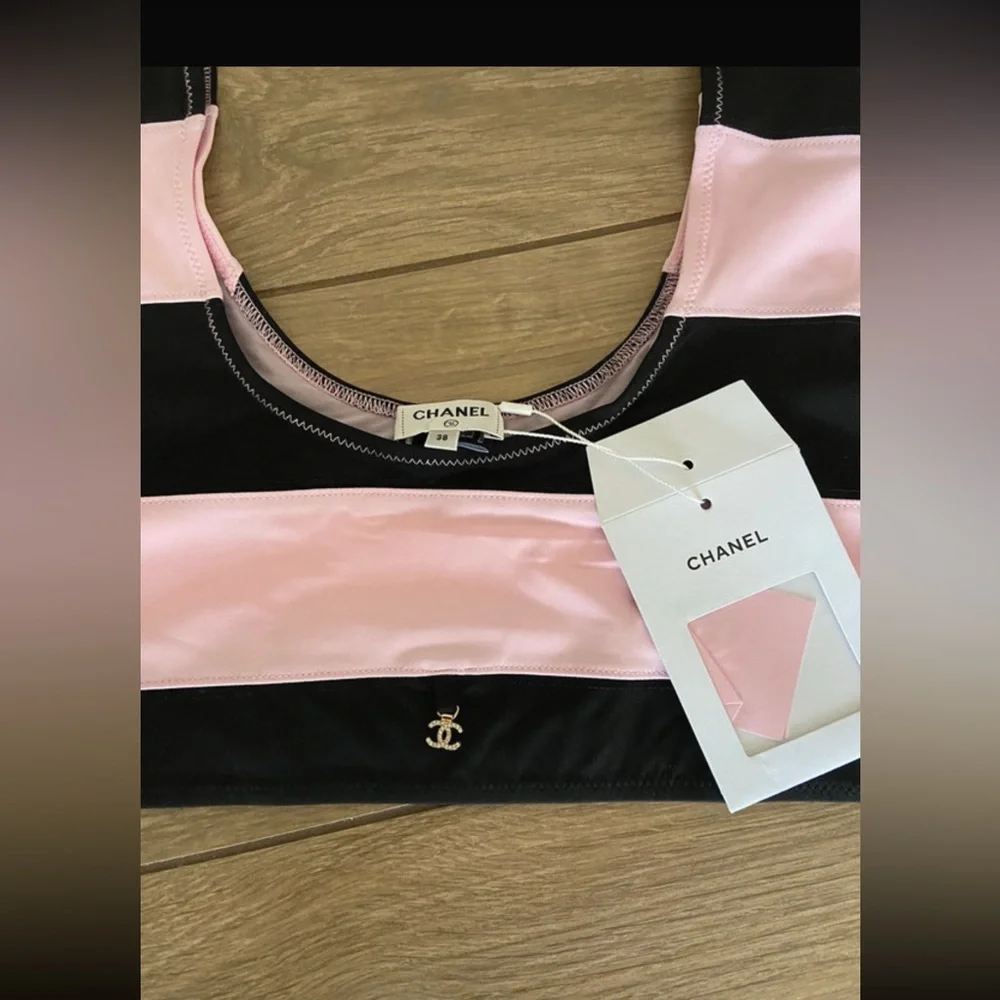 NWT CHANEL Pink&Black Striped Crop Top/bikini top size XS - Picture 3 of 11